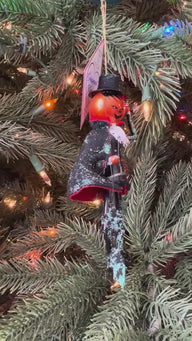 The Ornament King PHANTOM EVE 30299 Ornament Halloween Italy 2024