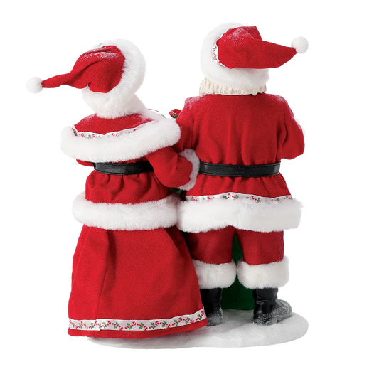 COUNTING DOWN THE DAYS Dept 56 Possible Dreams Santa Advent Calendar 6017718