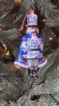 Christopher Radko CHINOISERIE MAJESTY Ornament 1022883 Blue White Nutcracker