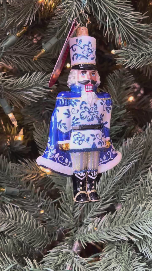 Christopher Radko CHINOISERIE MAJESTY Ornament 1022883 Blue White Nutcracker